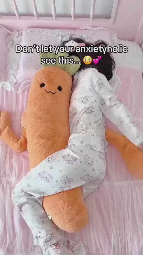 Sleeping with a Pliumo carrot plush